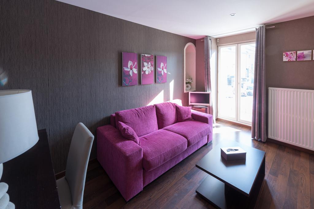 Hotel Saint-Pierre Pontarlier Kamer foto