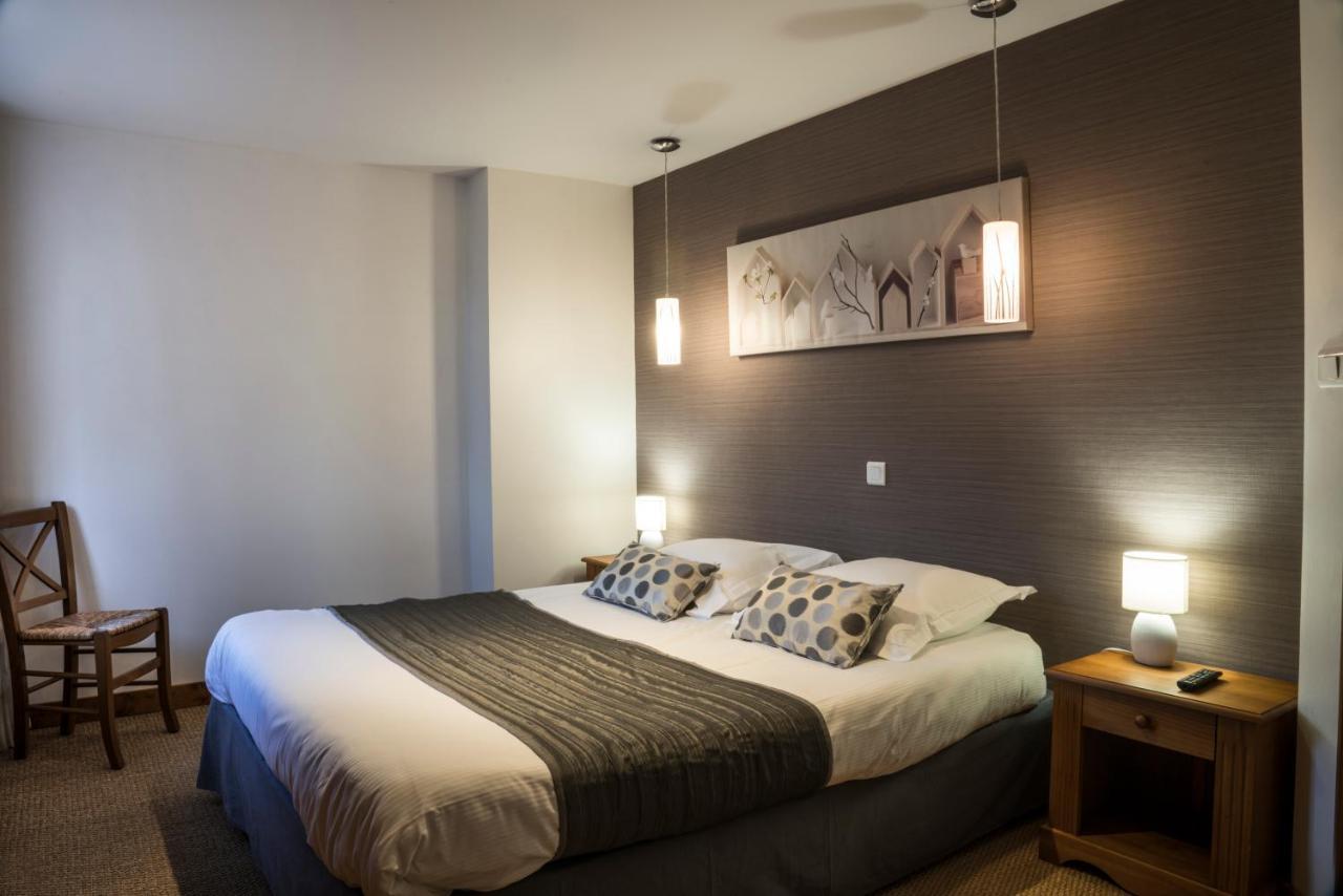Hotel Saint-Pierre Pontarlier Buitenkant foto