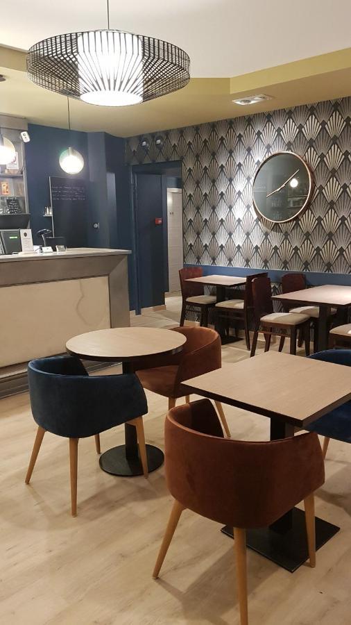 Hotel Saint-Pierre Pontarlier Buitenkant foto